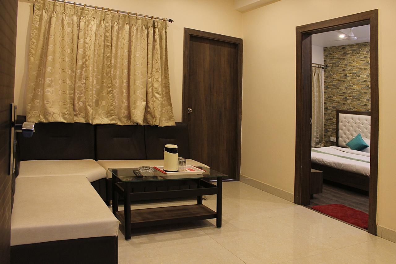 Hotel Ab Palace Jamshedpur Esterno foto